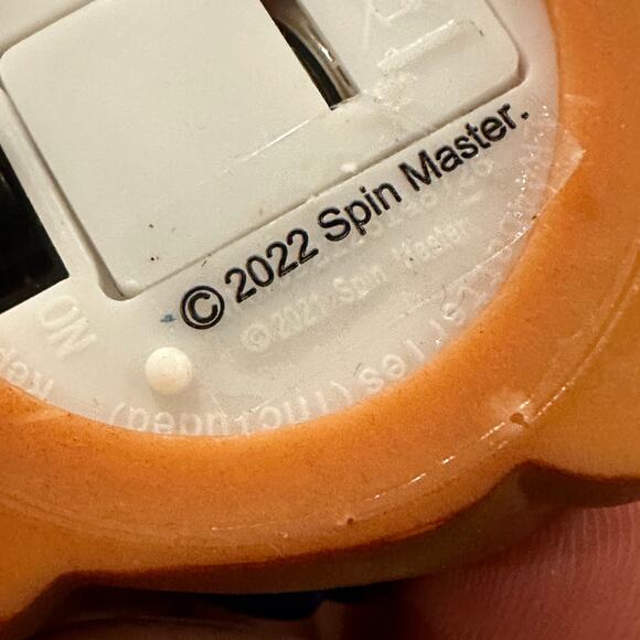 Paw Patrol Nightlight Chase Changes Light Color Bedtime Toy - Picture 9 of 11